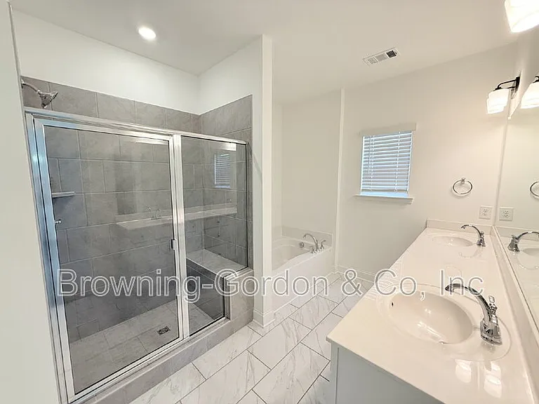 312 Traywick Pl — Photo 17
