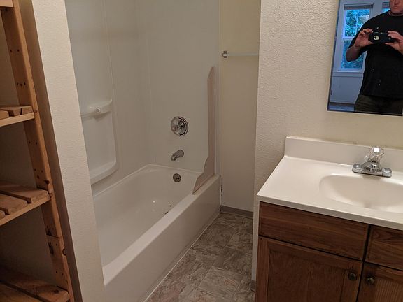 4th image of 2531 Rainier Ave APT C