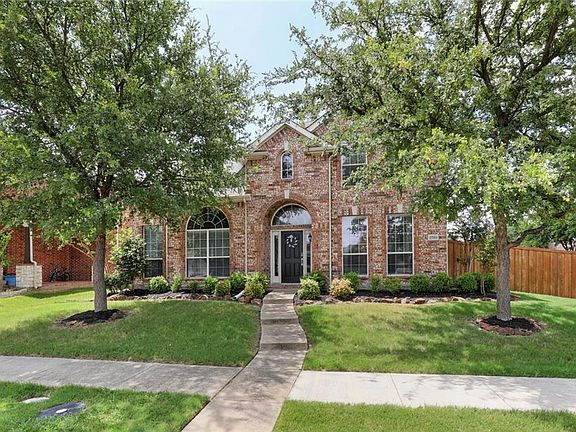 2nd image of 2703 Crown Colony Dr
