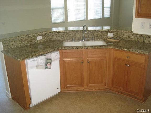 4th image of 16334 River Glen Ln