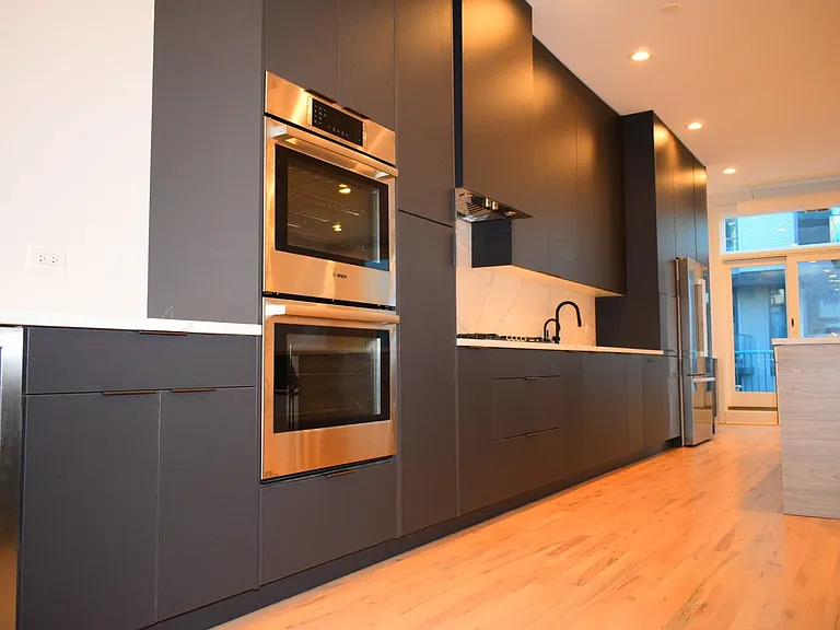 847 W Monroe St #Penthouse 5 — Photo 2