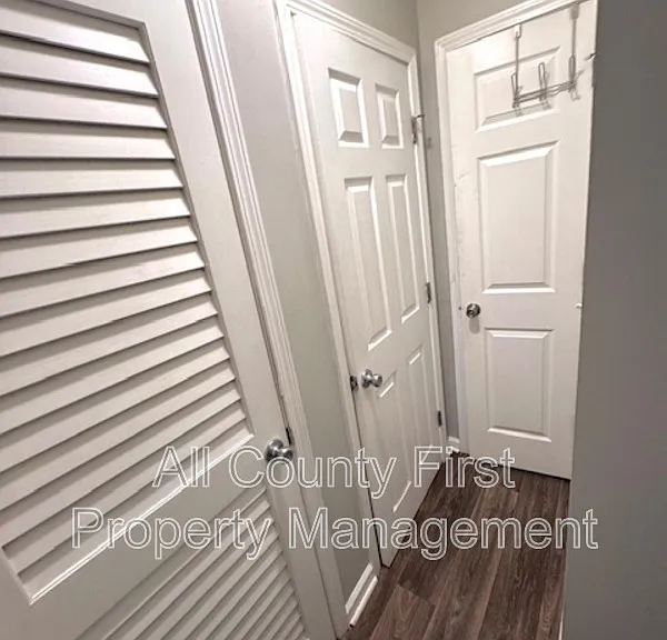 927 Fortress Ave SW — Photo 6