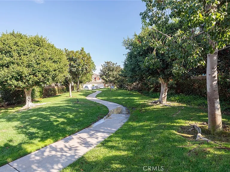 7676 Park Bay Dr — Photo 38