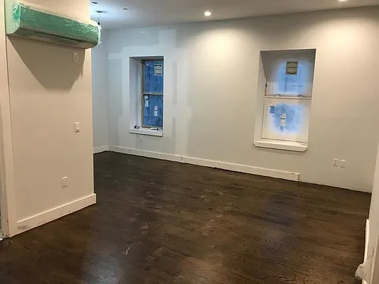 Rented by Nooklyn NYC LLC | media 25