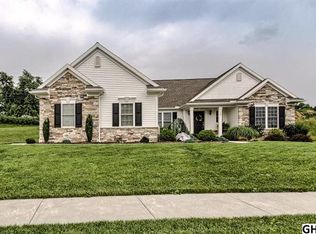 125 Scenic Ridge Dr, Hummelstown, PA 17036