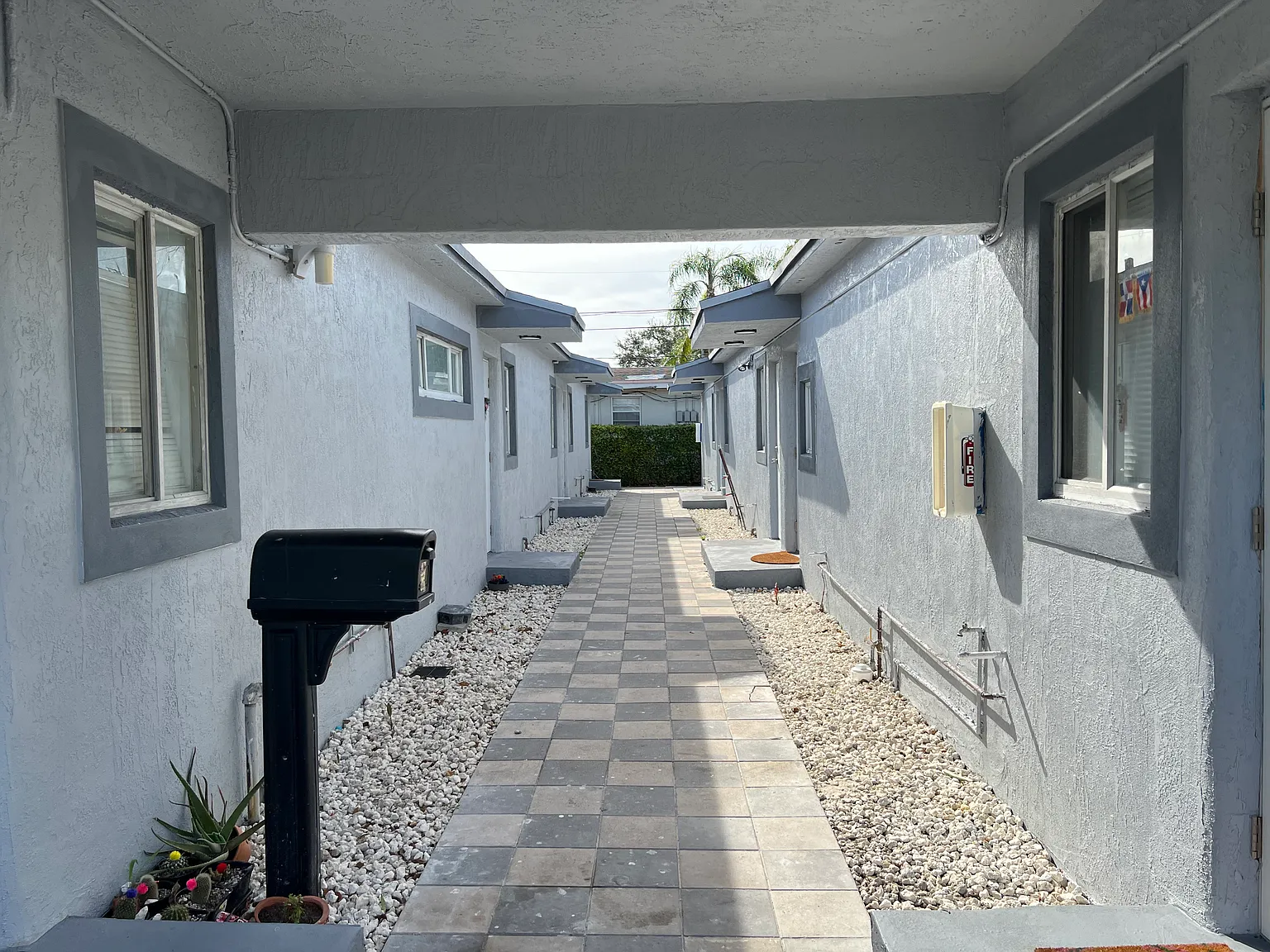 1 bed, 500 sqft, $1,500 — Photo 2