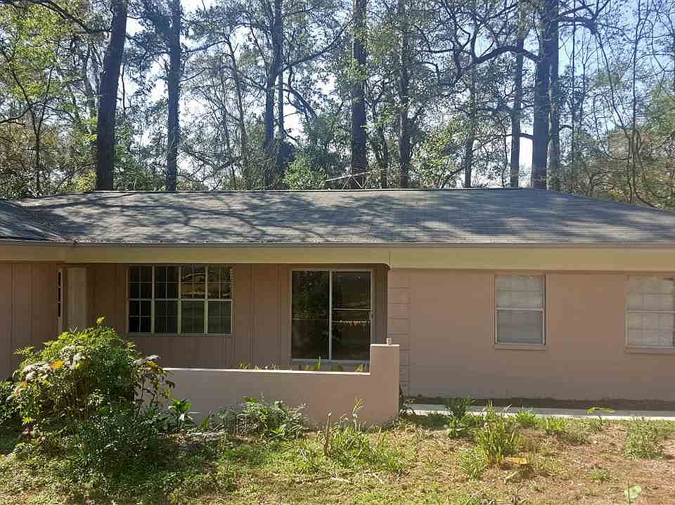 1st image of 1902 W Nelson Cir