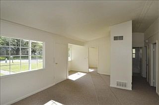 4th image of 2617 Sonora St