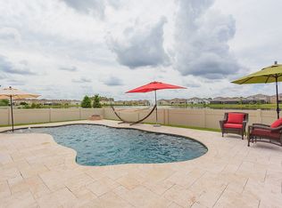 10709 Pictorial Park Dr, Tampa, FL 33647