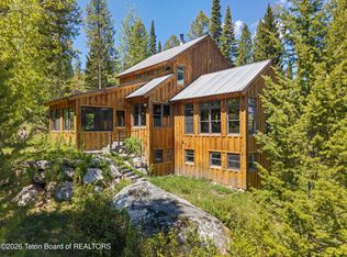 6640 W Lupine Trl, Wilson, WY 83014