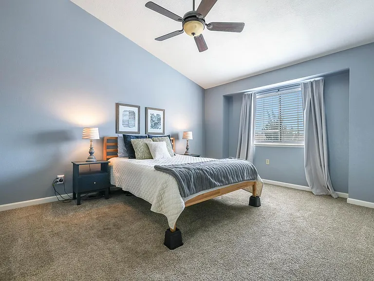8735 N Cedar Ave #109 — Photo 17