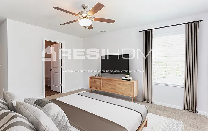 2327 Tolliver Pl — Photo 14
