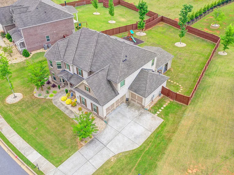 6035 Ashborough Park — Photo 80