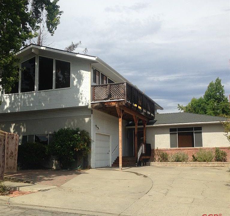1st image of 647 Cuesta Dr
