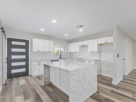 2nd image of 7922 W CLAYTON Drive