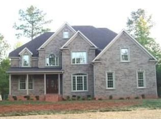 415 Terrapin Ln, Lake Wylie, SC 29710