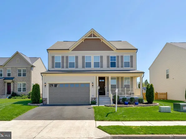 9409 Brightstar Dr, Manassas, VA 20111