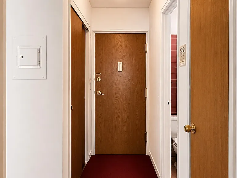 245 Anderson St #4C — Photo 7