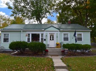 223 W 11th St, Rochester, IN 46975