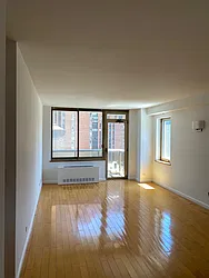 200 East 89th Street, #8F