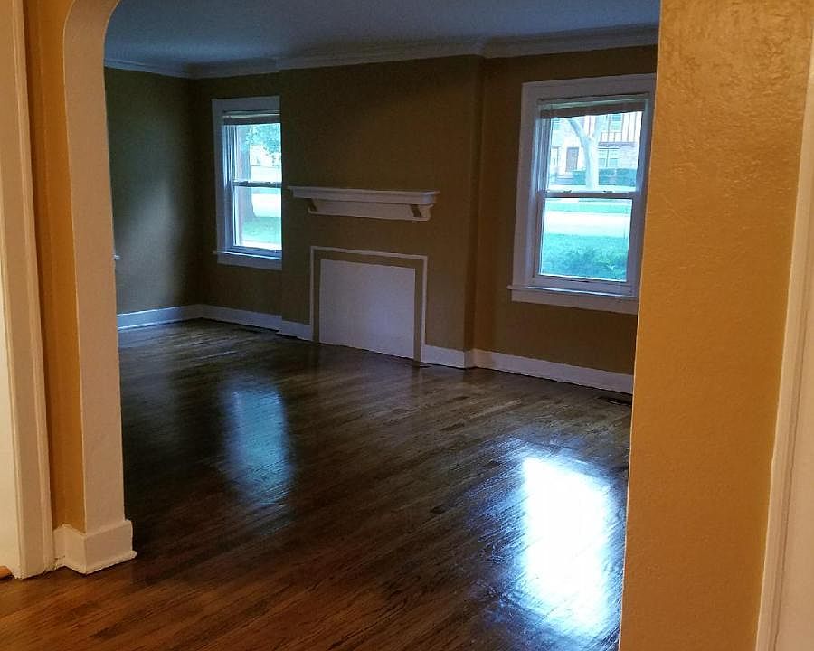 Large Living Room