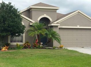 2602 Arrowpointe Dr, Holiday, FL 34691