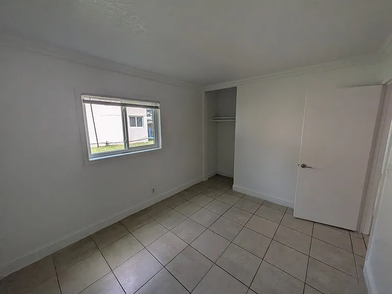 817 Lighthouse Dr #B — Photo 9