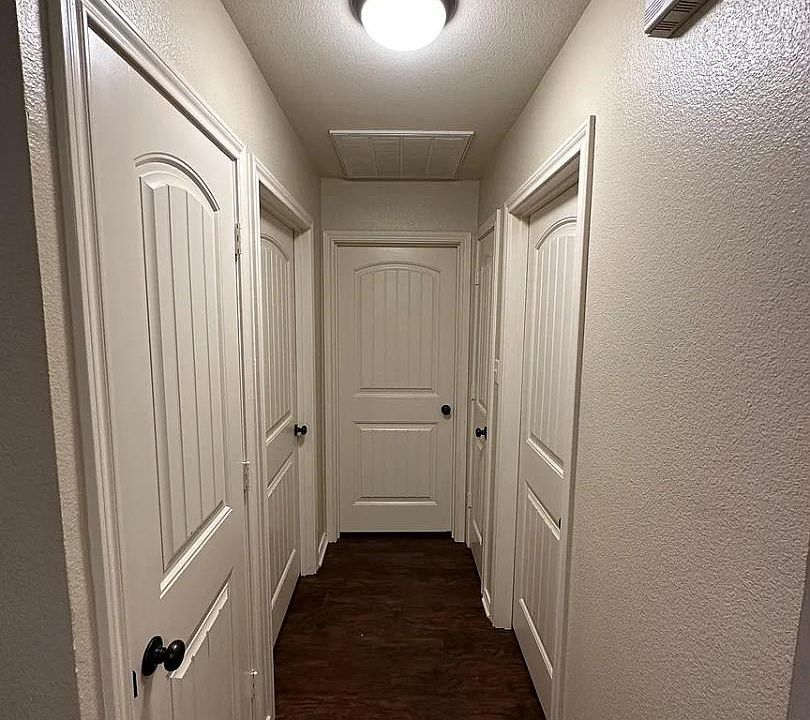 Unit Photo