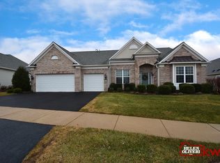 3611 Melody St, Mundelein, IL 60060
