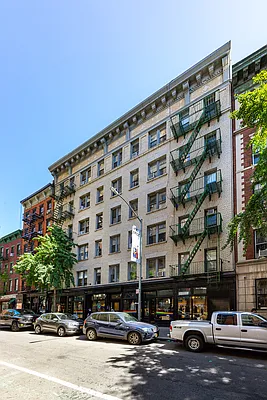 Rented by Blip LLC | media 29