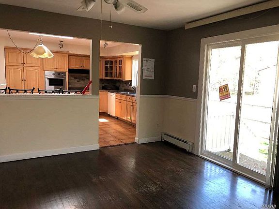 3rd image of 90 Belleview Ave