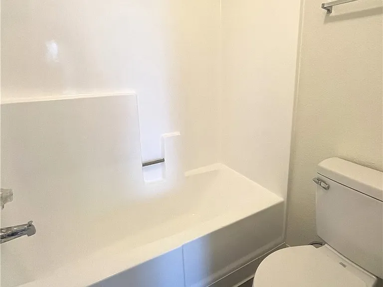 1200 S San Antonio Ave #17 — Photo 6