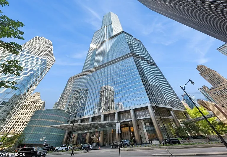 401 N Wabash Ave #37D — Photo 1