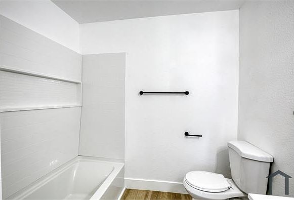 1st image of 317 S 9th St APT 7