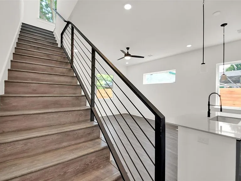 7603 Carver Ave — Photo 17