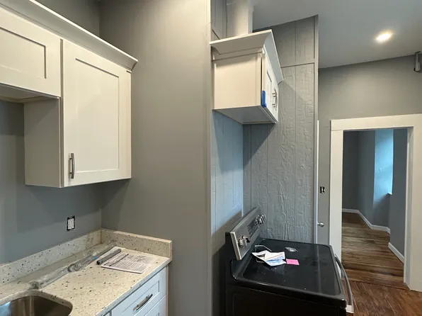 JNB West Properties, 9 West St #1, Bristol, RI 02809