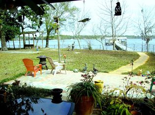 7324 Waters Edge Dr, Navarre, FL 32566