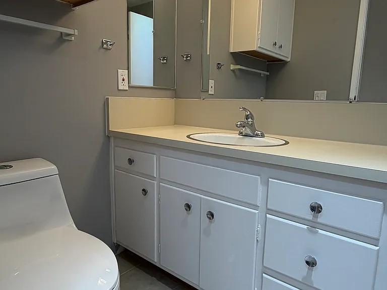 94 Bayo Vista Ave #304 — Photo 8