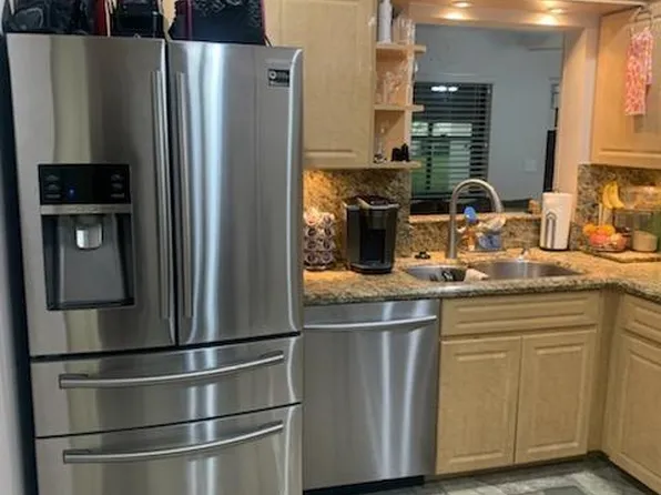 4281 Acacia Cir, Coconut Creek, FL 33066