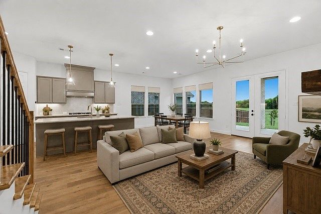 1st image of 912 Sandpiper Ct