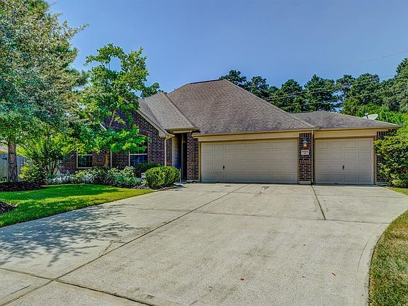 3rd image of 9703 Clanton Pines Dr