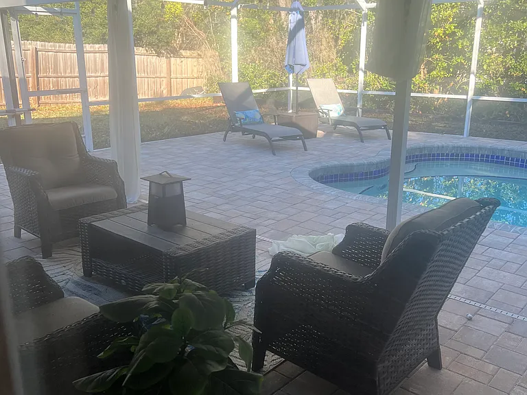 11681 Stonebridge Dr N — Photo 26