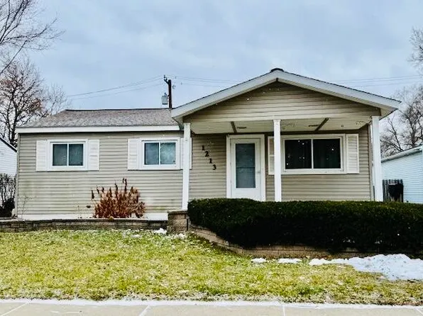 1213 Commonwealth Ave, Ypsilanti, MI 48198