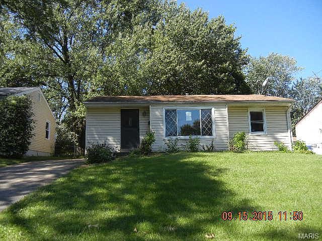 1st image of 85 Chateau Dr