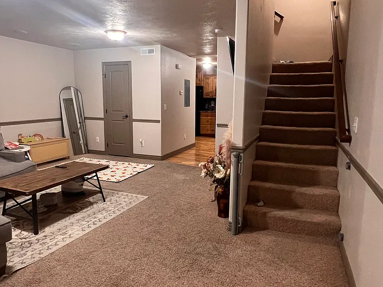 566 Sunflower Rd — Photo 4