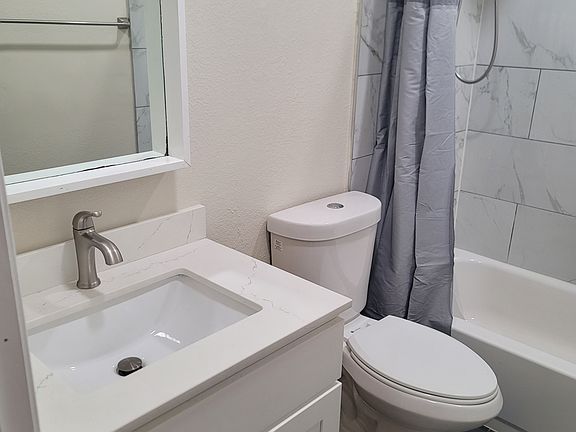 5th image of 5225 McBryde Ave #6