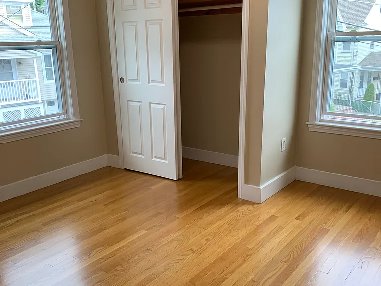 175 Washington St #2 — Photo 4