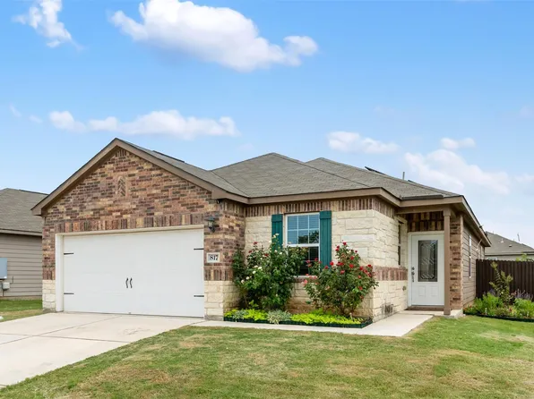 817 Liberty Meadows Dr, Liberty Hill, TX 78642