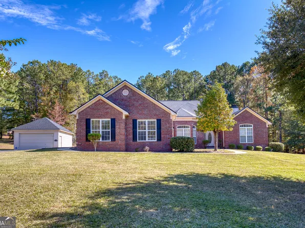 525 Franklin Creek Dr, Midland, GA 31829