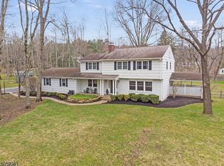 127 Childs Rd, Basking Ridge, NJ 07920